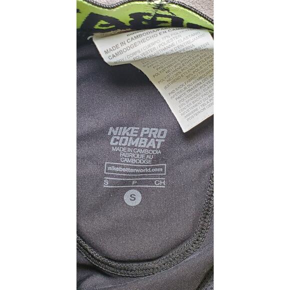 Nike Pro Combat Boys Sz S Hard Plate Padded Compression Football Shorts Black 26 - Picture 6 of 8